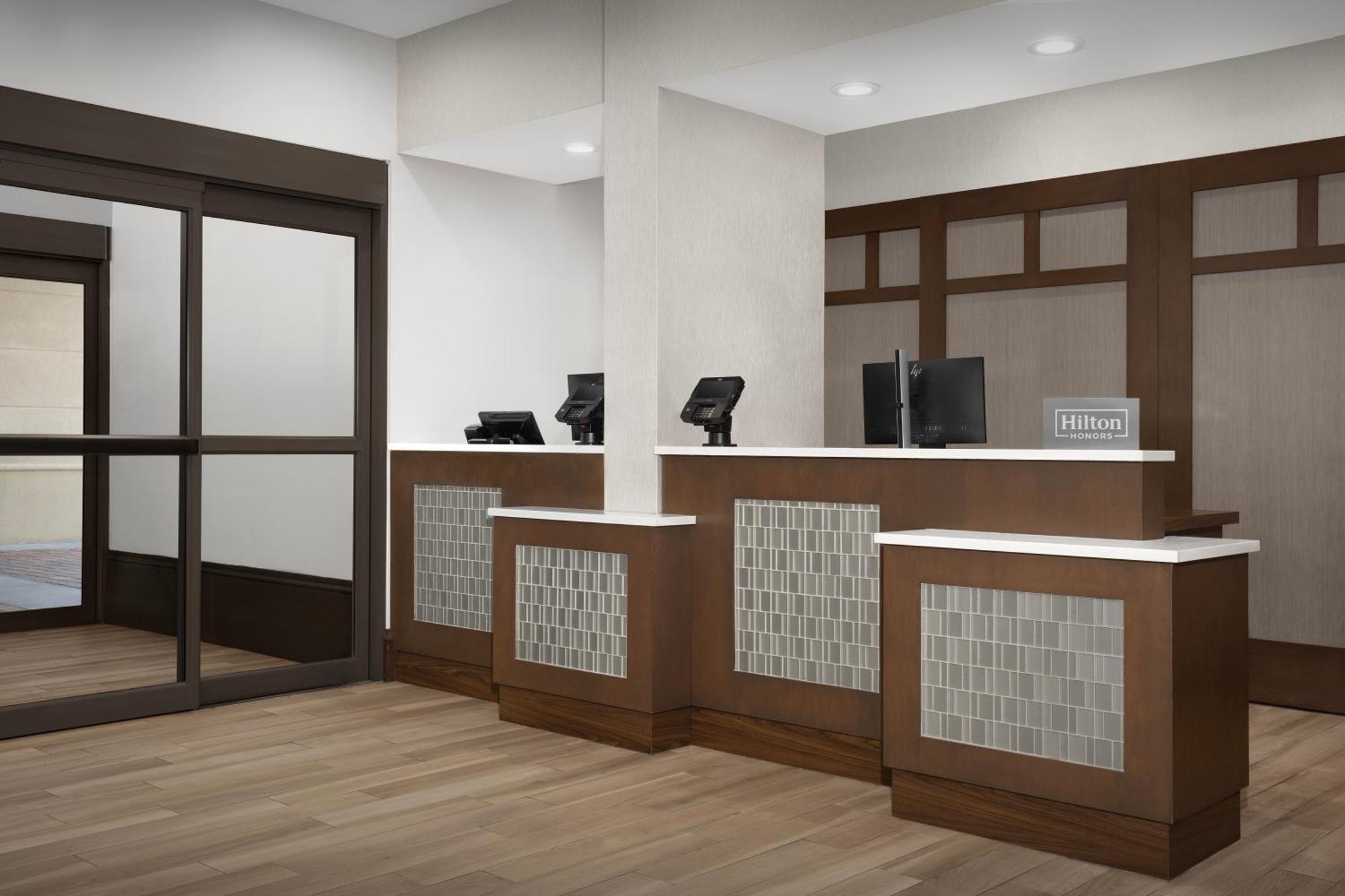 Homewood Suites By Hilton Jacksonville-Downtown/Southbank Екстериор снимка