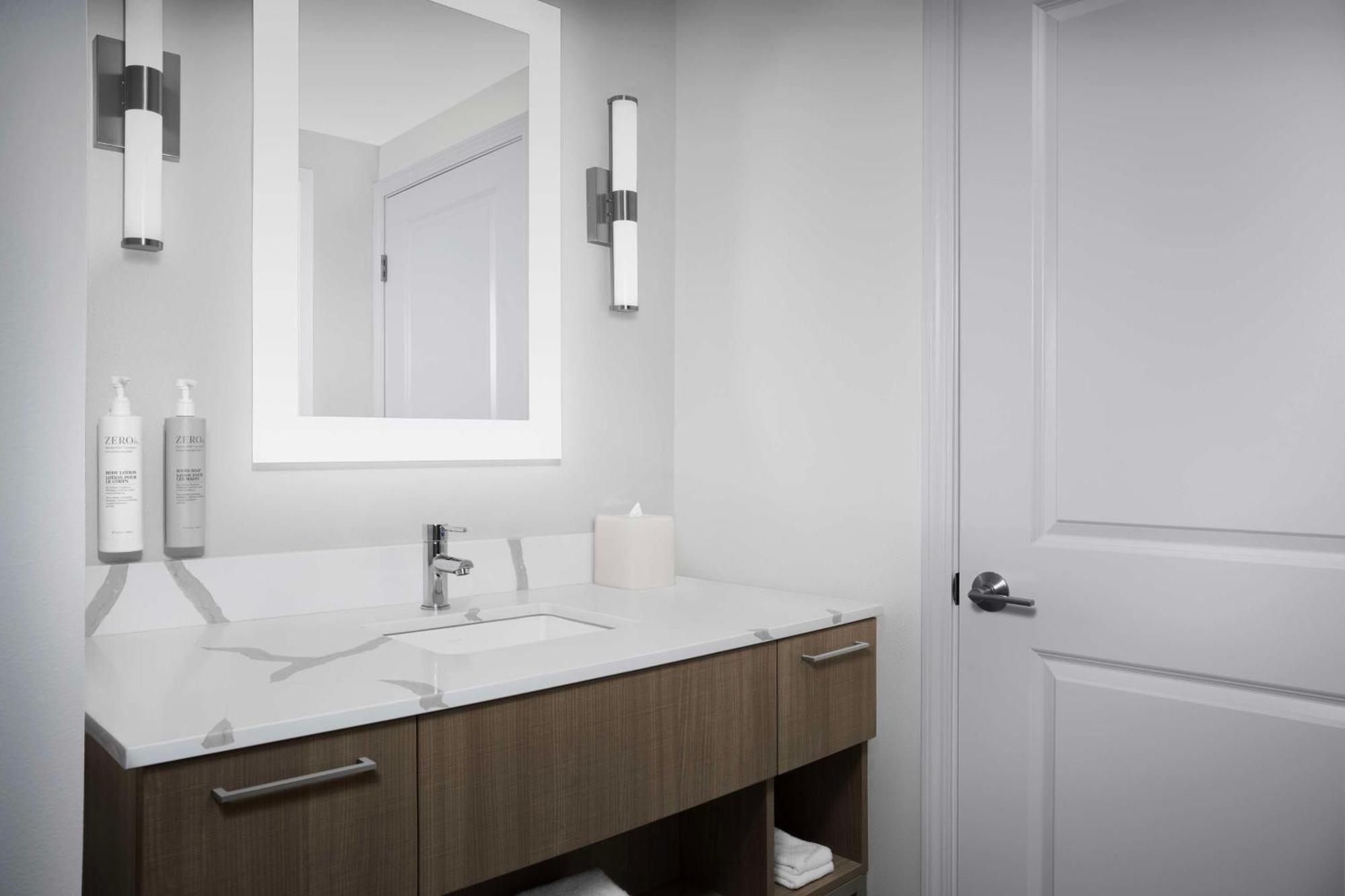 Homewood Suites By Hilton Jacksonville-Downtown/Southbank Екстериор снимка